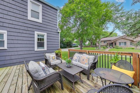 Tiny photo for 201 George Street, Barrington, IL 60010 (MLS # 12450518)