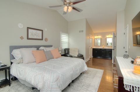 Tiny photo for 421 Burke Drive, Carol Stream, IL 60188 (MLS # 12619680)