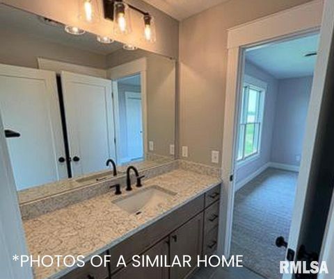 Tiny photo for 6414 Pelican Street, Bettendorf, IA 52722 (MLS # QC4268792)