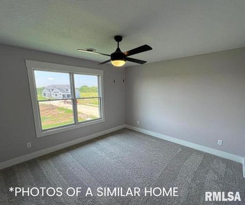 Tiny photo for 6414 Pelican Street, Bettendorf, IA 52722 (MLS # QC4268792)