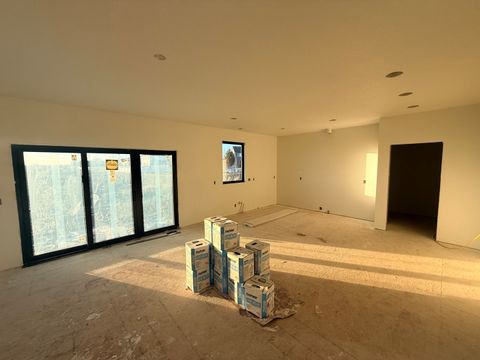 Tiny photo for 6414 Pelican Street, Bettendorf, IA 52722 (MLS # QC4268792)