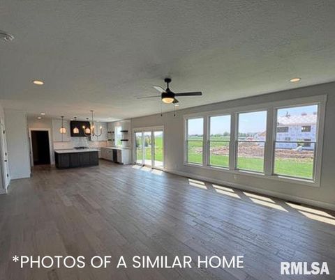 Tiny photo for 6414 Pelican Street, Bettendorf, IA 52722 (MLS # QC4268792)