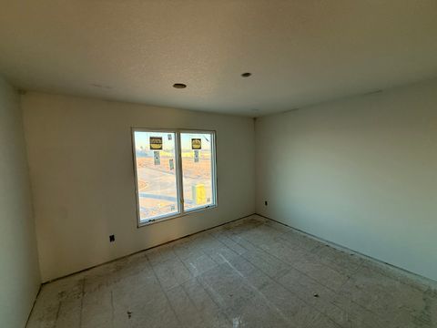 Tiny photo for 6414 Pelican Street, Bettendorf, IA 52722 (MLS # QC4268792)