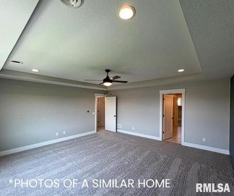 Tiny photo for 6414 Pelican Street, Bettendorf, IA 52722 (MLS # QC4268792)