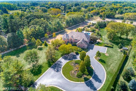 Photo of 11 Moate Lane, Barrington Hills, IL 60010 (MLS # 12645796)