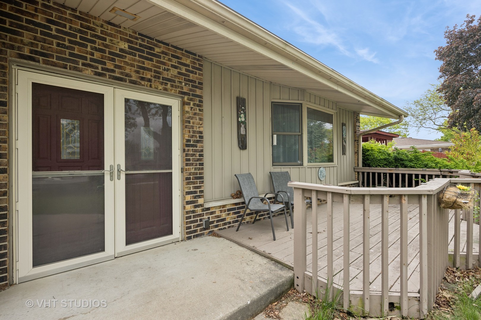 715 N Lawler Avenue