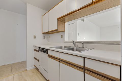 Tiny photo for 1912 Prairie Square #209A, Schaumburg, IL 60173 (MLS # 12503310)