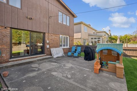 Tiny photo for 10039 LaCrosse Avenue, Skokie, IL 60077 (MLS # 12463262)