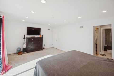 Tiny photo for 10039 LaCrosse Avenue, Skokie, IL 60077 (MLS # 12463262)