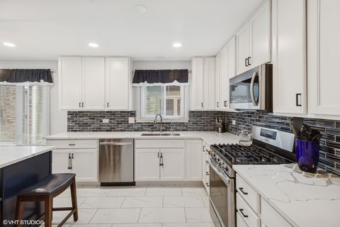 Tiny photo for 10039 LaCrosse Avenue, Skokie, IL 60077 (MLS # 12463262)