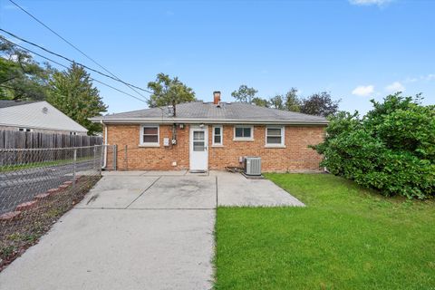 Tiny photo for 273 Mohawk Street, Park Forest, IL 60466 (MLS # 12500925)