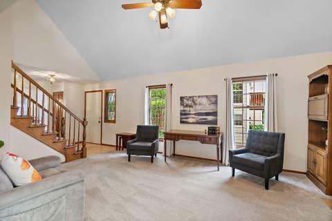 Tiny photo for 232 Sedgewick Circle, St. Charles, IL 60174 (MLS # 12725156)