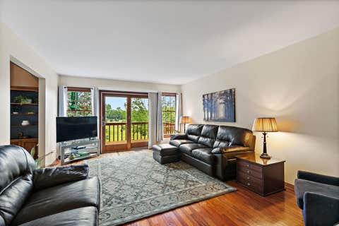 Tiny photo for 232 Sedgewick Circle, St. Charles, IL 60174 (MLS # 12725156)