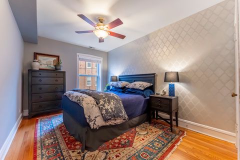 Tiny photo for 617 Washington Boulevard #2N, Oak Park, IL 60302 (MLS # 12559878)