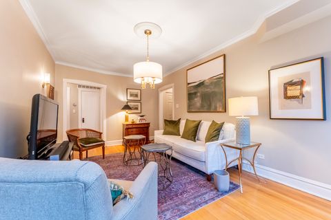 Tiny photo for 617 Washington Boulevard #2N, Oak Park, IL 60302 (MLS # 12559878)