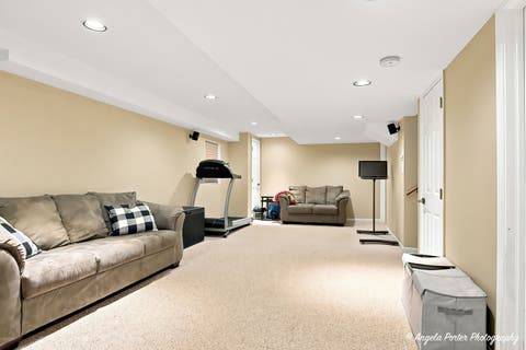 Tiny photo for 292 MAYFLOWER Court, Gurnee, IL 60031 (MLS # 12724047)