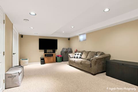 Tiny photo for 292 MAYFLOWER Court, Gurnee, IL 60031 (MLS # 12724047)