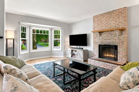 Tiny photo for 292 MAYFLOWER Court, Gurnee, IL 60031 (MLS # 12724047)