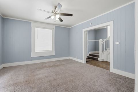 Tiny photo for 715 IOWA Street, Davenport, IA 52803 (MLS # 12594797)