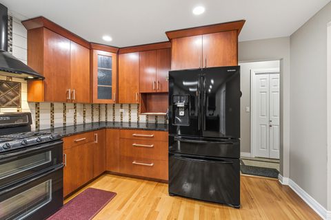 Tiny photo for 22w180 W woodview Drive, Medinah, IL 60157 (MLS # 12488187)