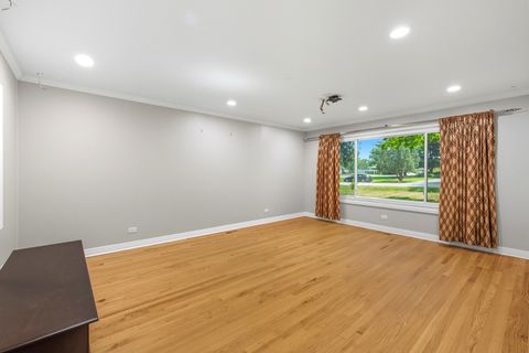 Tiny photo for 22w180 W woodview Drive, Medinah, IL 60157 (MLS # 12488187)