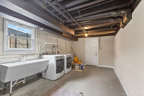 Tiny photo for 10316 Lamon Avenue, Oak Lawn, IL 60453 (MLS # 12538962)