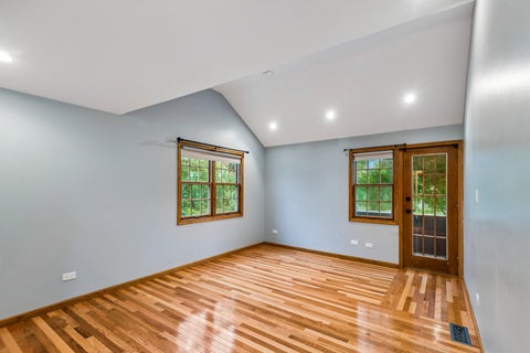 Tiny photo for 15 Winding Branch Road, Hawthorn Woods, IL 60047 (MLS # 12774007)