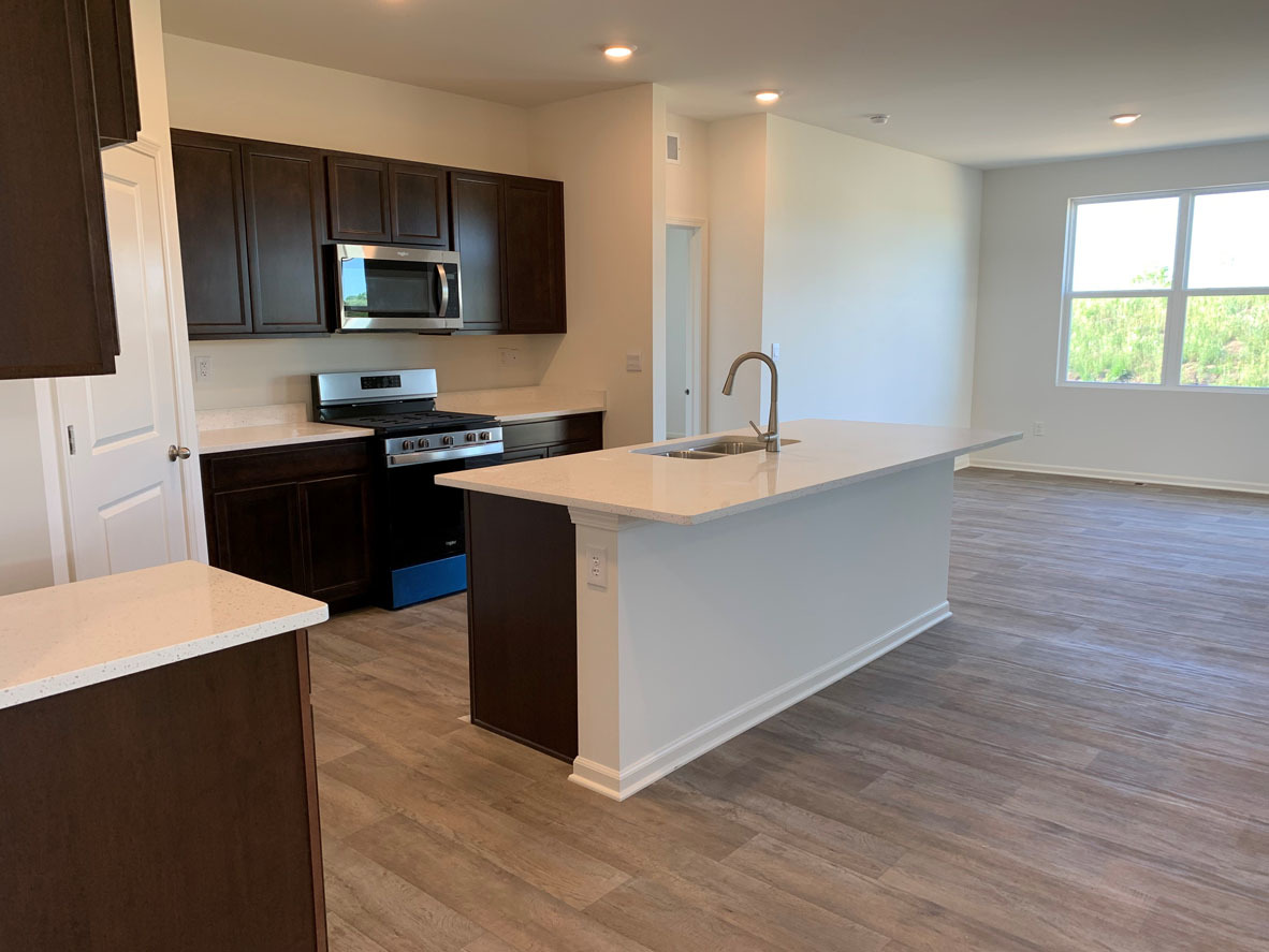 2295 Tupelo Way