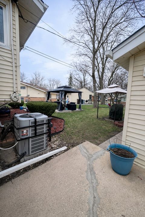 Tiny photo for 103 Willow Street, Park Forest, IL 60466 (MLS # 12599735)