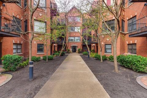 5942 S King Drive 2N Chicago IL 60637