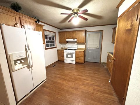 Tiny photo for 200 Butte Lane, Carpentersville, IL 60110 (MLS # 12524624)