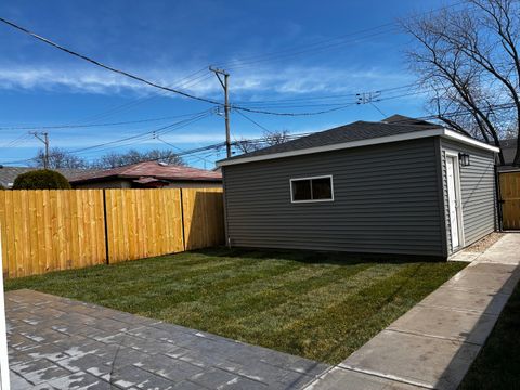 Tiny photo for 3755 N Odell Avenue, Chicago, IL 60634 (MLS # 12633064)