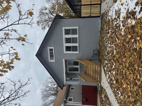 17 S 21 st Avenue S Maywood IL 60153