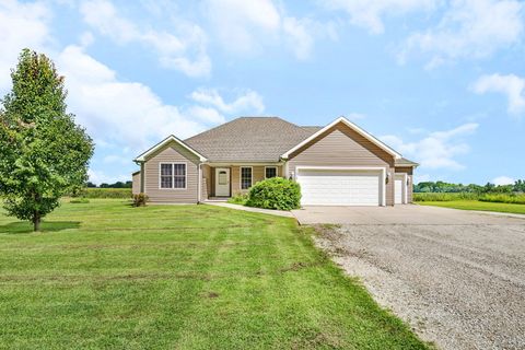 Tiny photo for 22954 McGuire Road, Wilmington, IL 60481 (MLS # 12454886)