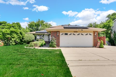 Tiny photo for 3252 87TH Street, Darien, IL 60561 (MLS # 12690048)