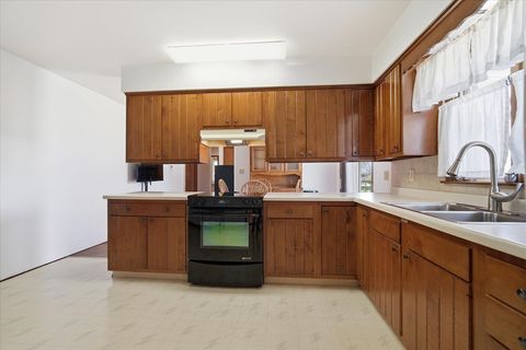 Tiny photo for 308 Linden Street, Dwight, IL 60420 (MLS # 12602414)