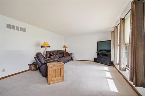 Tiny photo for 308 Linden Street, Dwight, IL 60420 (MLS # 12602414)