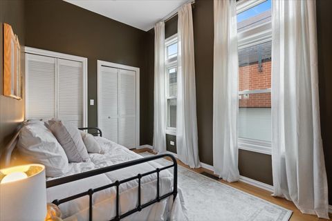 Tiny photo for 2615 N Wilton Avenue, Chicago, IL 60614 (MLS # 12620455)