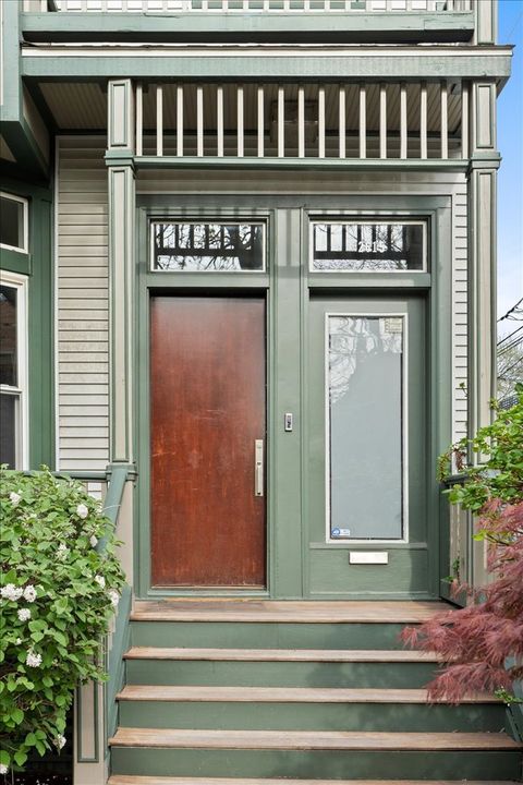 Tiny photo for 2615 N Wilton Avenue, Chicago, IL 60614 (MLS # 12620455)