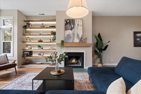 Tiny photo for 2615 N Wilton Avenue, Chicago, IL 60614 (MLS # 12620455)