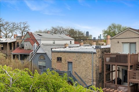 Tiny photo for 2615 N Wilton Avenue, Chicago, IL 60614 (MLS # 12620455)