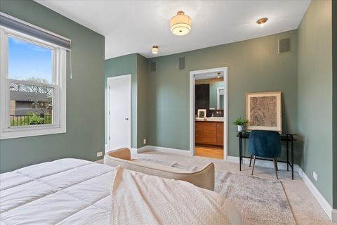 Tiny photo for 2615 N Wilton Avenue, Chicago, IL 60614 (MLS # 12620455)