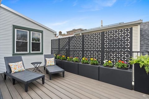 Tiny photo for 2615 N Wilton Avenue, Chicago, IL 60614 (MLS # 12620455)