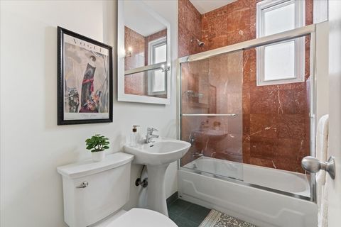 Tiny photo for 2615 N Wilton Avenue, Chicago, IL 60614 (MLS # 12620455)