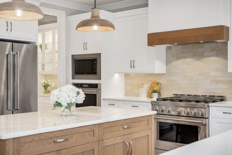 Tiny photo for 534 N Catherine Avenue, La Grange Park, IL 60526 (MLS # 12574727)