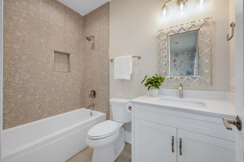 Tiny photo for 534 N Catherine Avenue, La Grange Park, IL 60526 (MLS # 12574727)