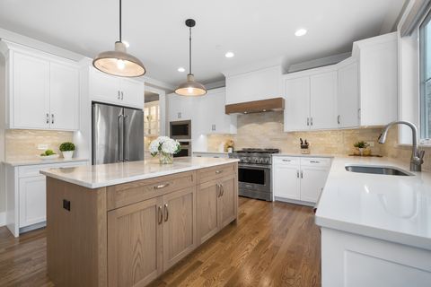 Tiny photo for 534 N Catherine Avenue, La Grange Park, IL 60526 (MLS # 12574727)