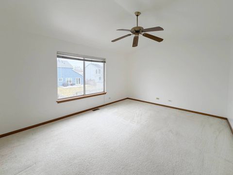 Tiny photo for Mundelein, IL 60060 (MLS # 12593713)