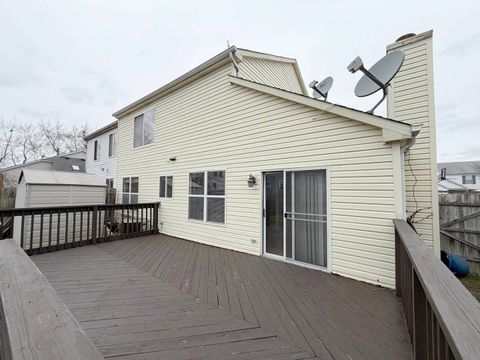 Tiny photo for Mundelein, IL 60060 (MLS # 12593713)