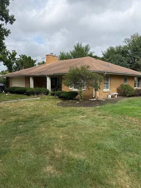 Photo of 435 S Stratford Avenue, Elmhurst, IL 60126 (MLS # 12719614)